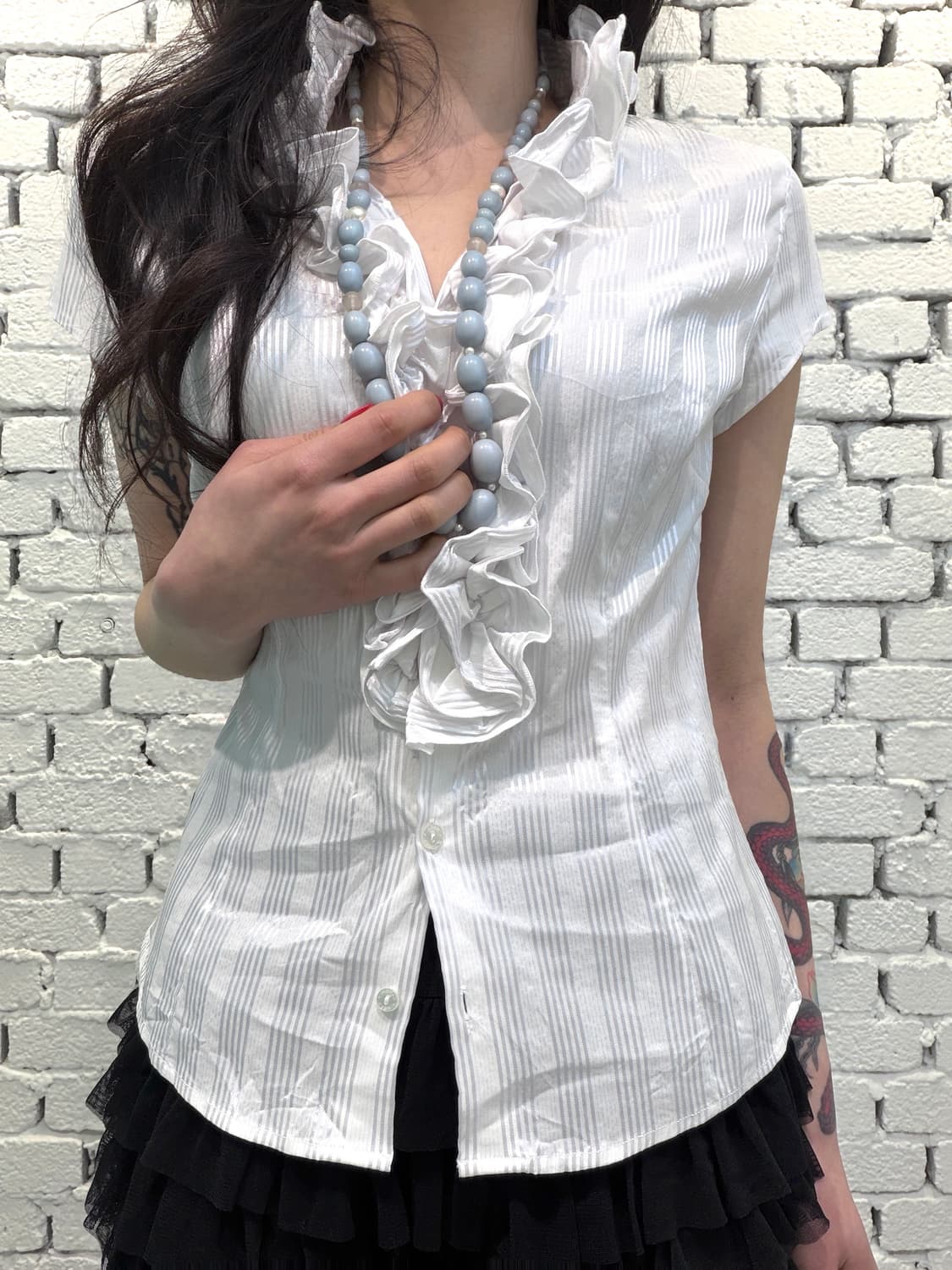 Sheer Ruffle Stripe Blouse 상품이미지3