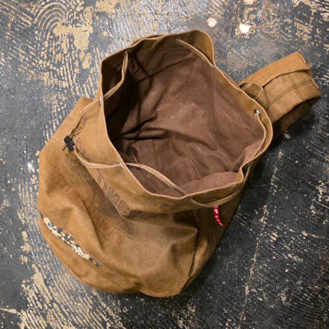 아메코 토마호크 인디언 프린팅 브라운 백팩 상품이미지10