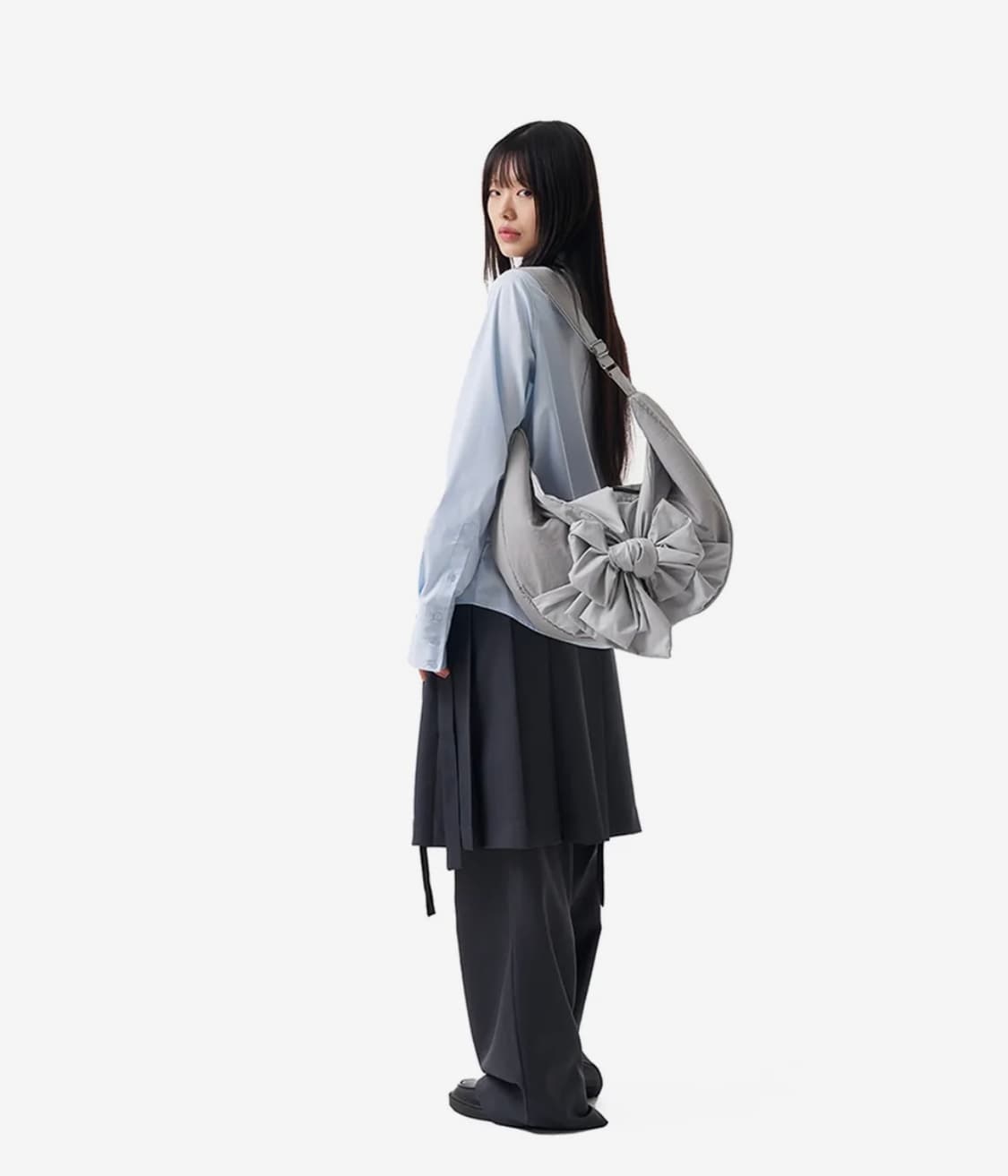 이우가마카라스 노티드 숄더백 리본백 나일론 실버 상품이미지6