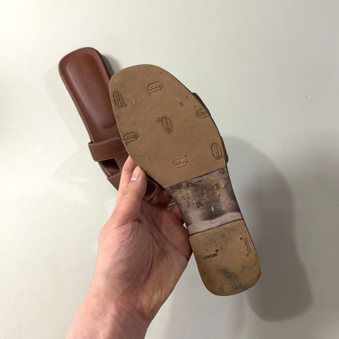 [37/당일출고]에르메스 오란 슬리퍼 상품이미지6