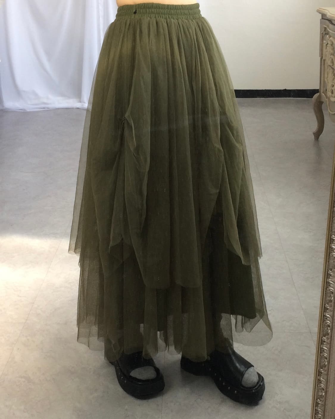 Pin tuck drape point sha long skirt 상품이미지9