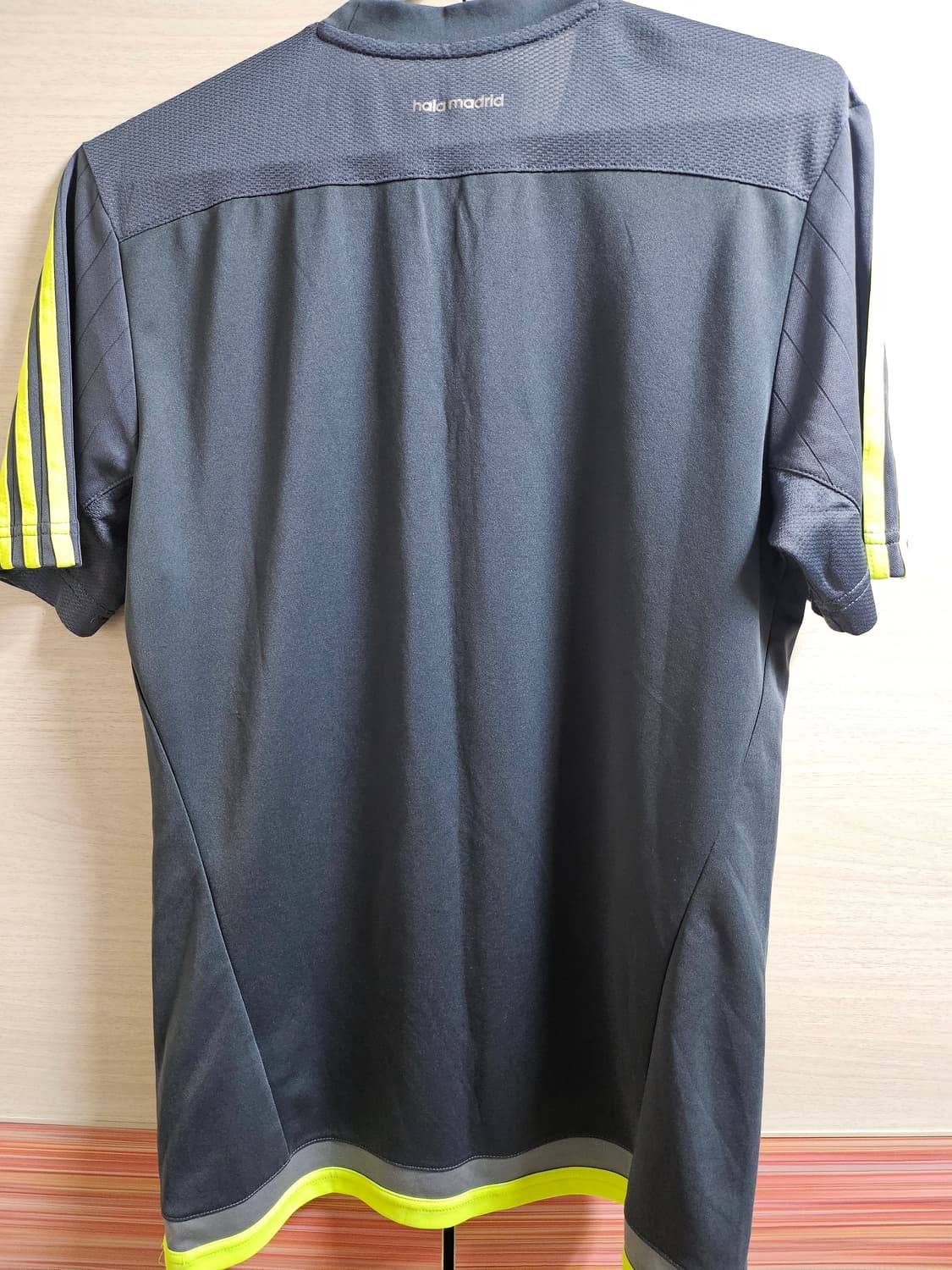 아디다스 레알마드리드 트레이닝복 상품이미지4