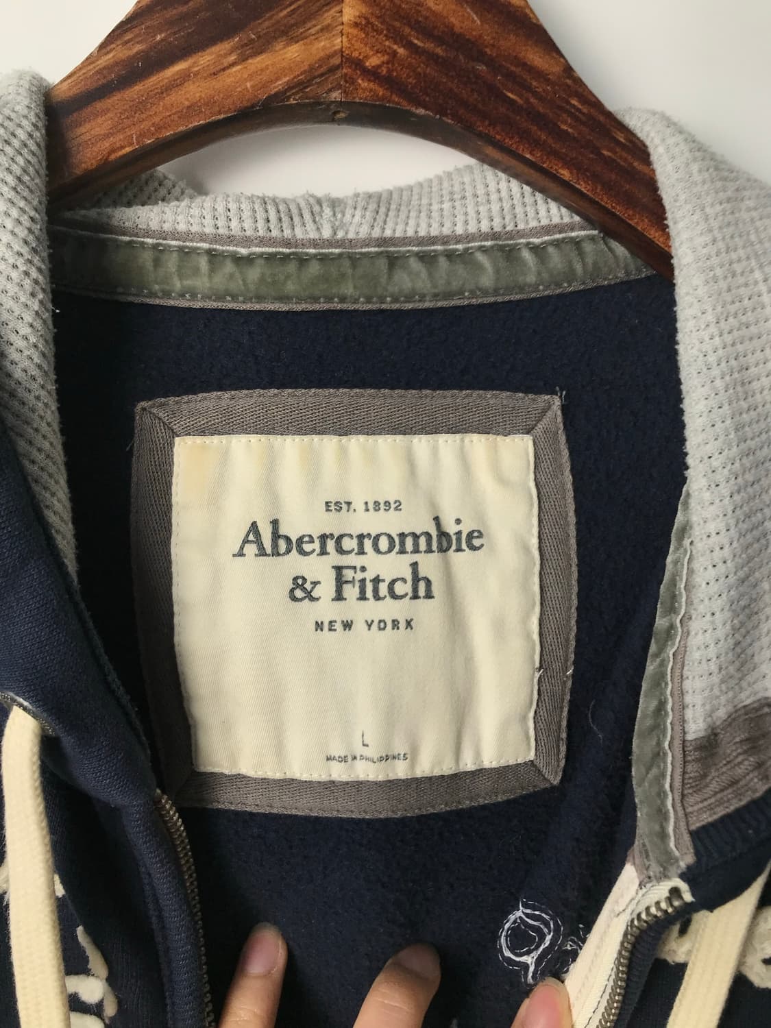 아베크롬비 y2k 와투케 네이비 딱붙 후드집업 상품이미지6