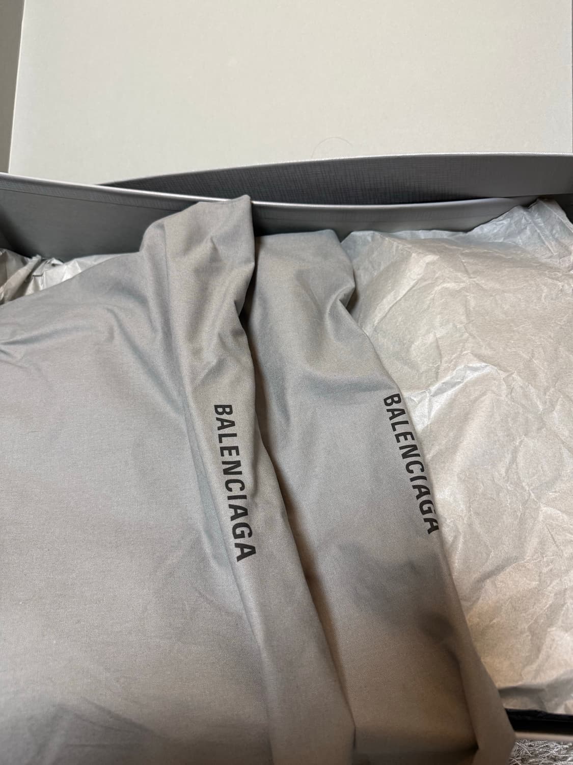 발렌시아가 스톰퍼 42 상품이미지5