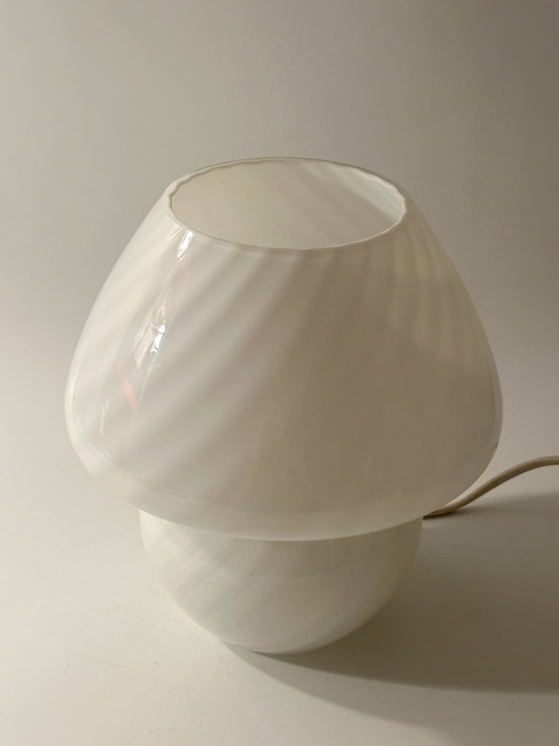 80‘s 독일 빈티지 글래스 오팔 조명 테이블 레트로 앤틱 미드센츄리  상품이미지3