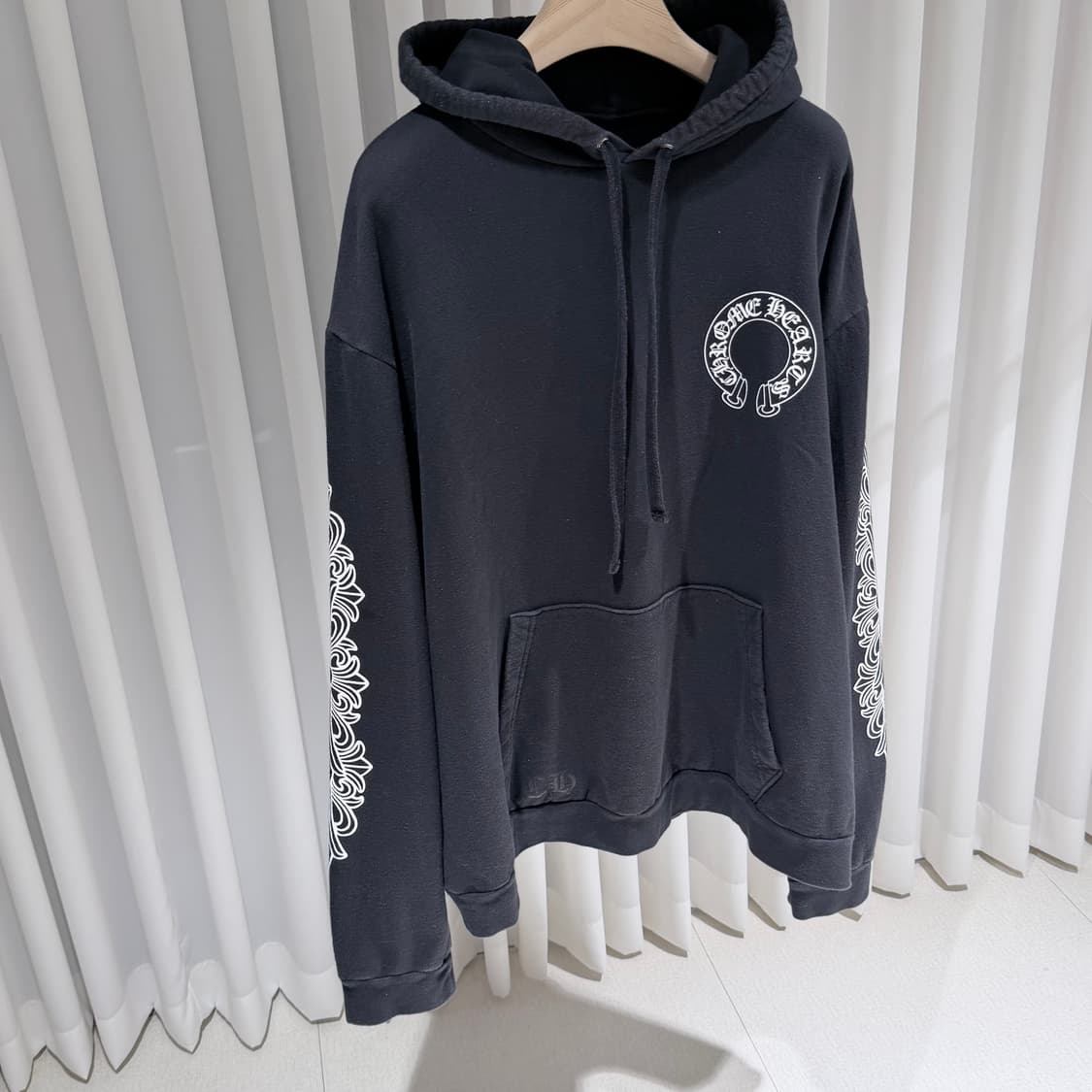 XXL / 크롬하츠 홀스슈 플로랄 블랙 후드티셔츠 상품이미지3