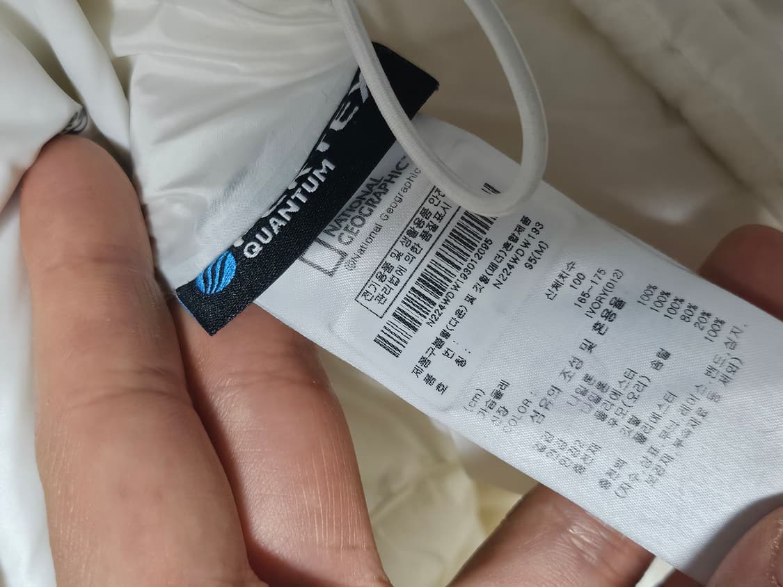 내셔널지오그래픽 숏 패딩 화이트 M 상품이미지7