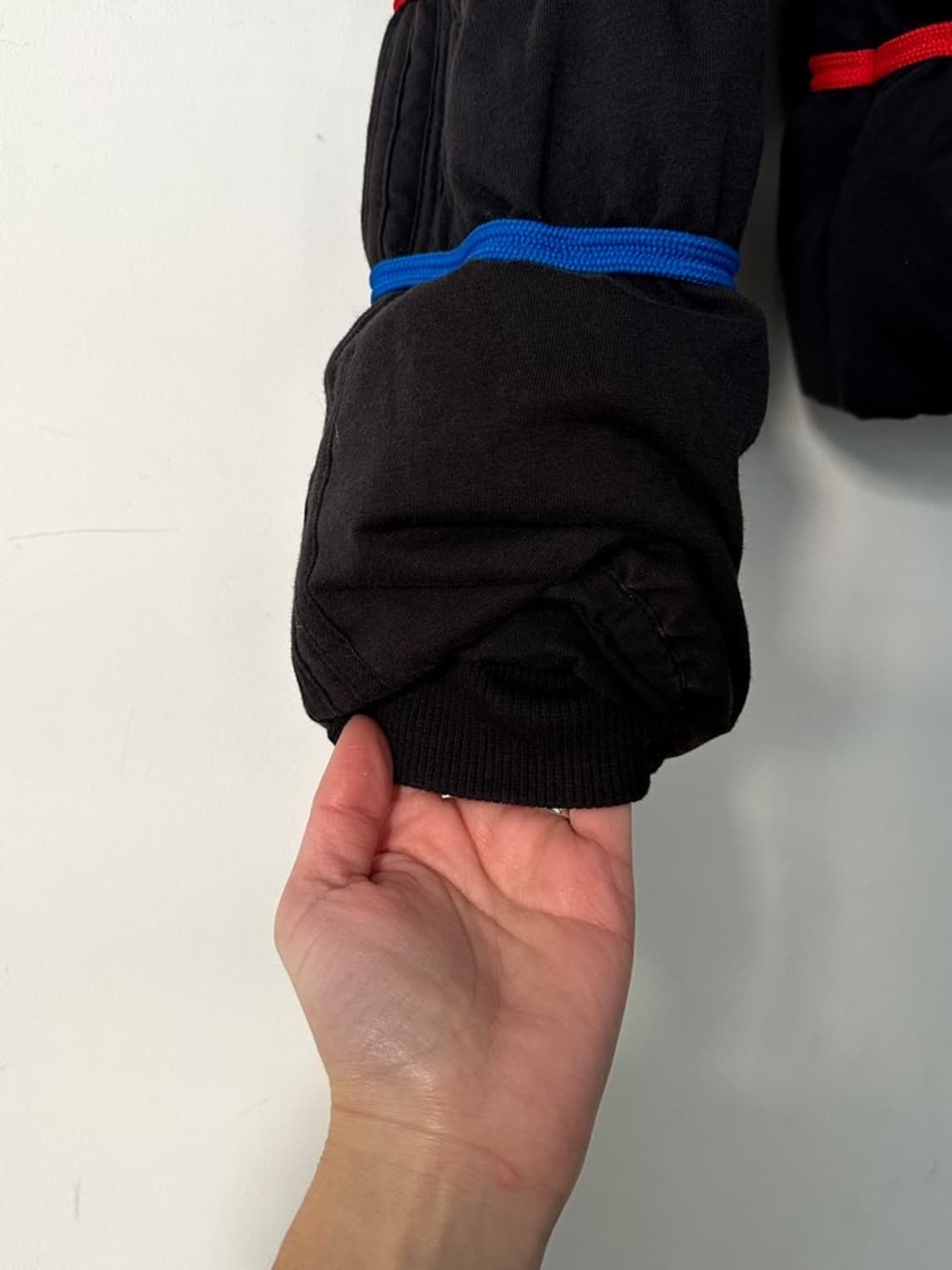 ADIDAS shoelace detail padded jacket  상품이미지4