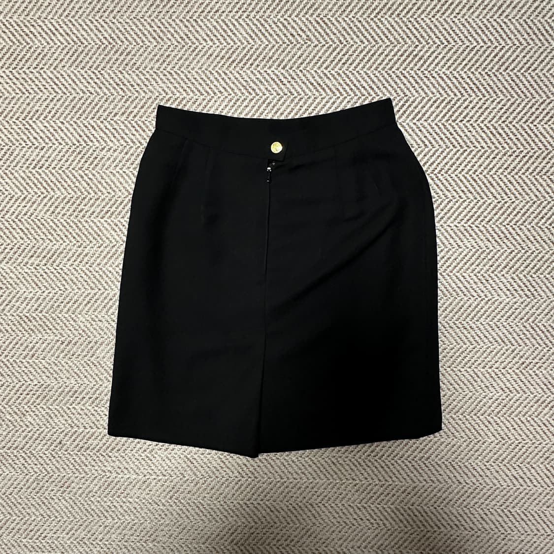 SALVATORE FERRAGAMO italy made skirt 상품이미지2