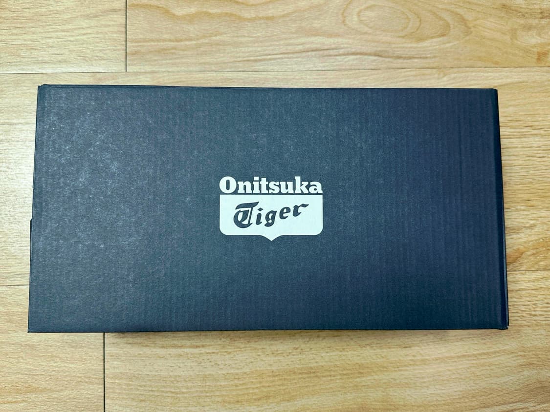 새상품 오니츠카타이거 블랙 235 판매 상품이미지6