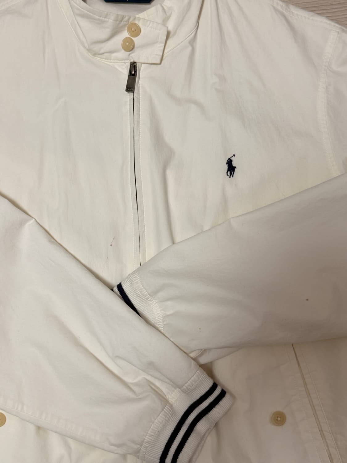 폴로 아이보리 집업 상품이미지2