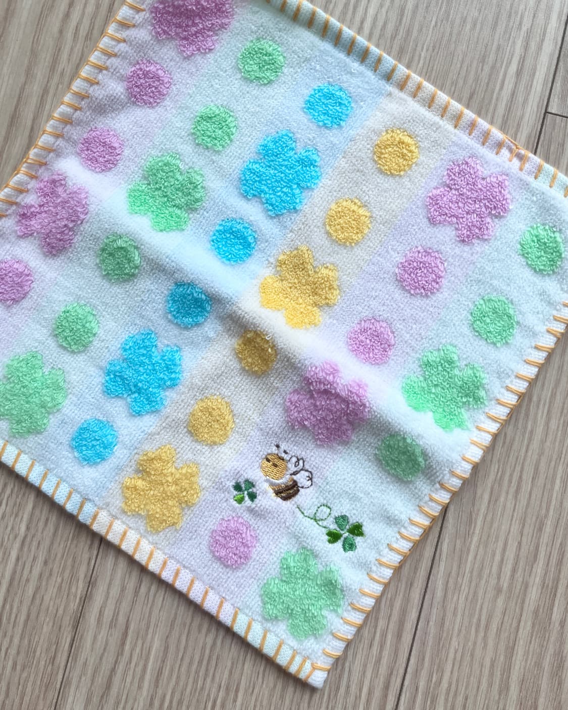 클로버 벌 자수 미니 타월 상품이미지3