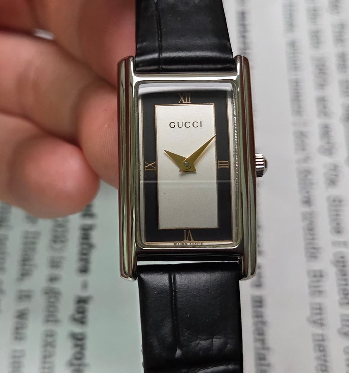 빈티지 구찌 사각탱크 2600L 칼침핸즈 블랙투톤 다이얼 여성용 쿼츠 상품이미지9