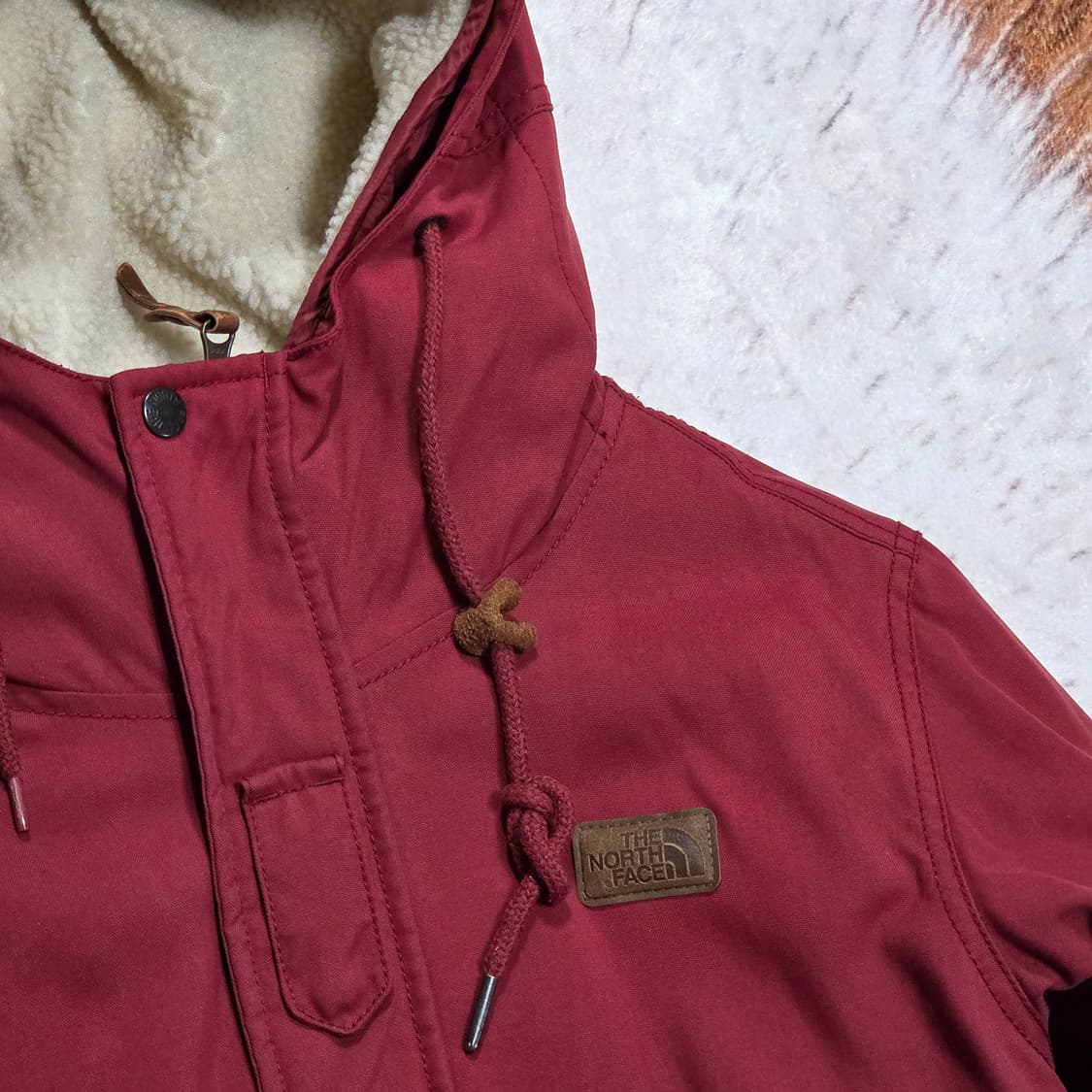 노스페이스 버건디 누빔 야상점퍼  상품이미지2