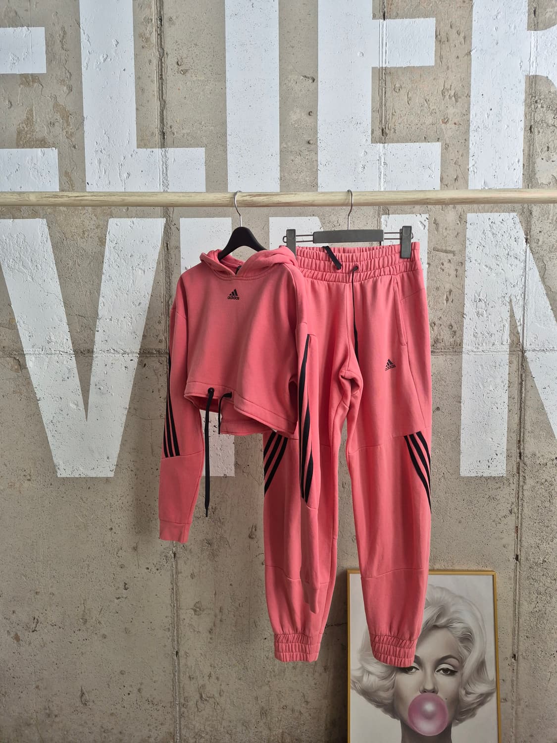 아디다스 약기모 크롭 트레이닝복 세트(MT0 상품이미지1