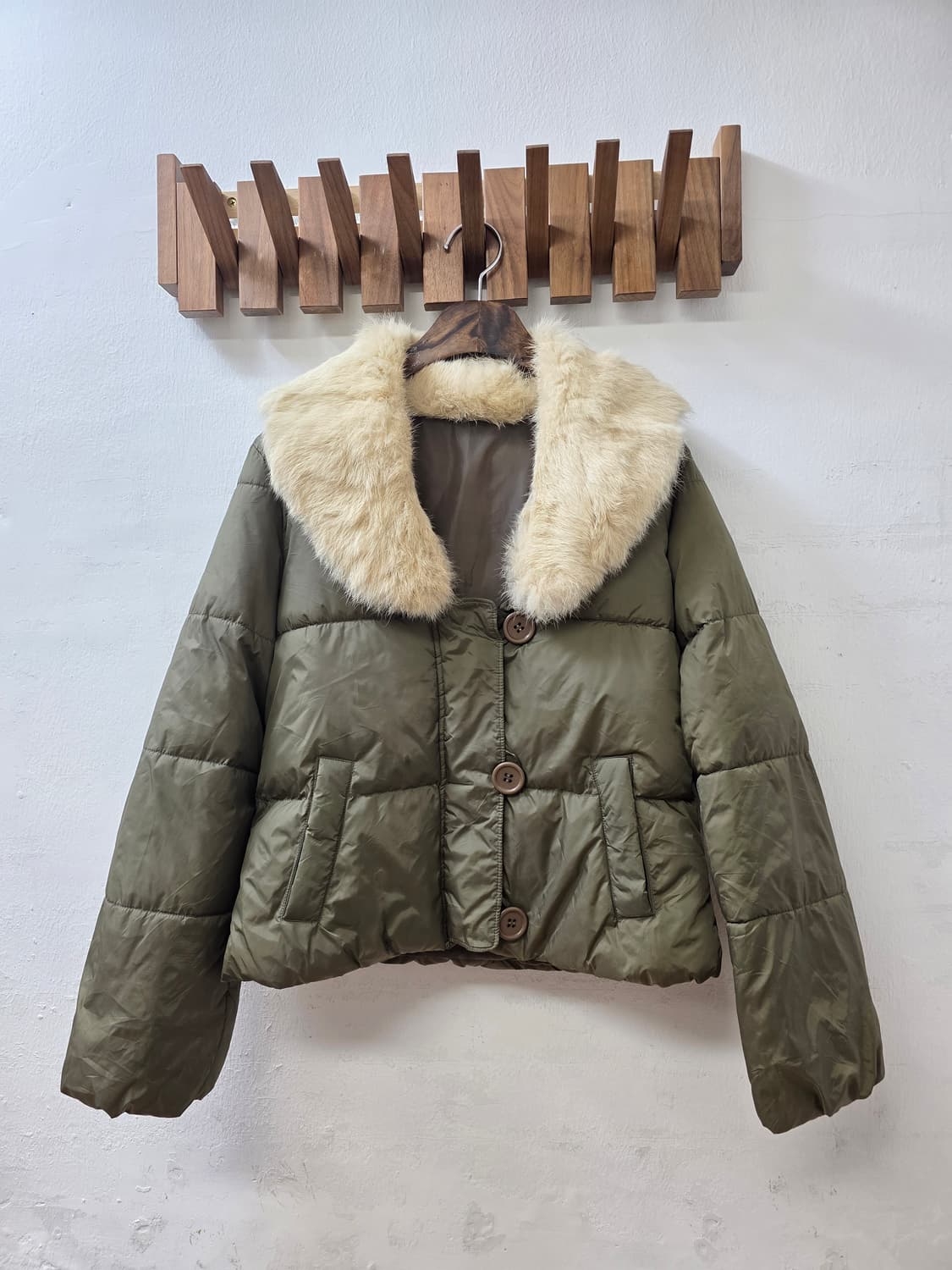 일본빈티지 카키 퍼 카라 숏패딩 상품이미지1