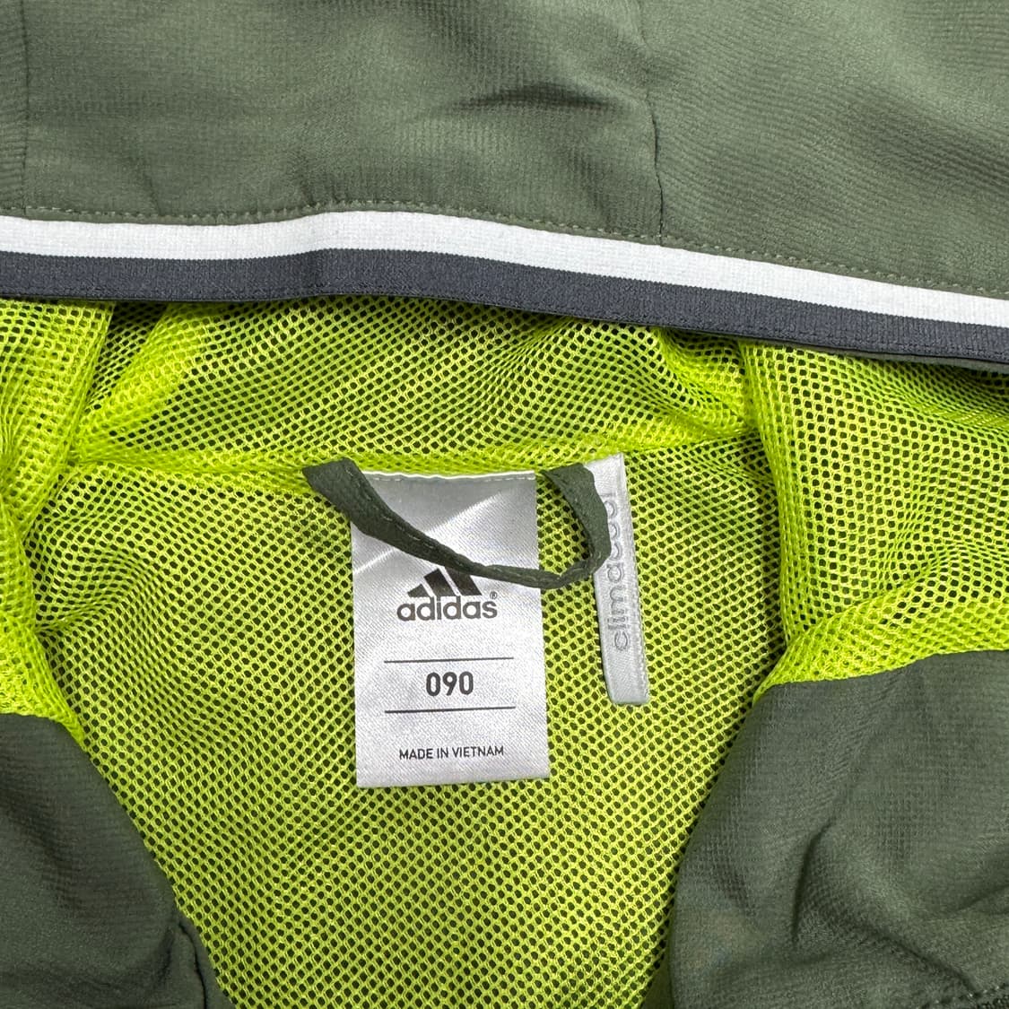 아디다스 독일 카키 바람막이 90 상품이미지7