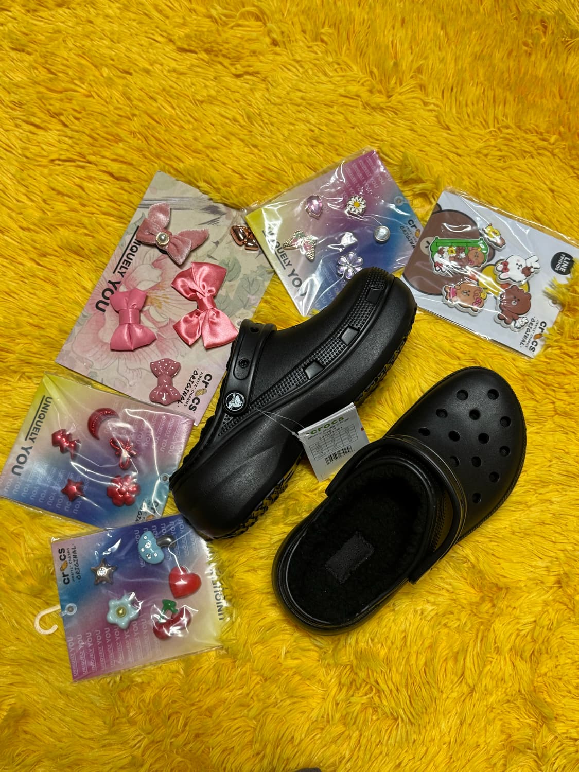 새상품 크록스 플랫폼 라인드 털클로그 블랙 230 상품이미지1