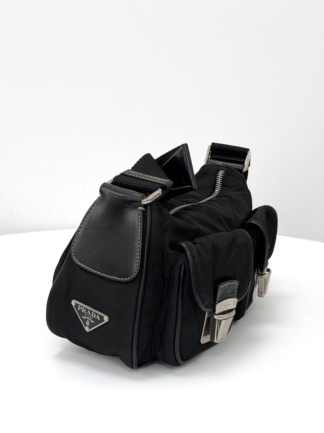 프라다 테수토 나일론 투 포켓 숄더백 상품이미지3
