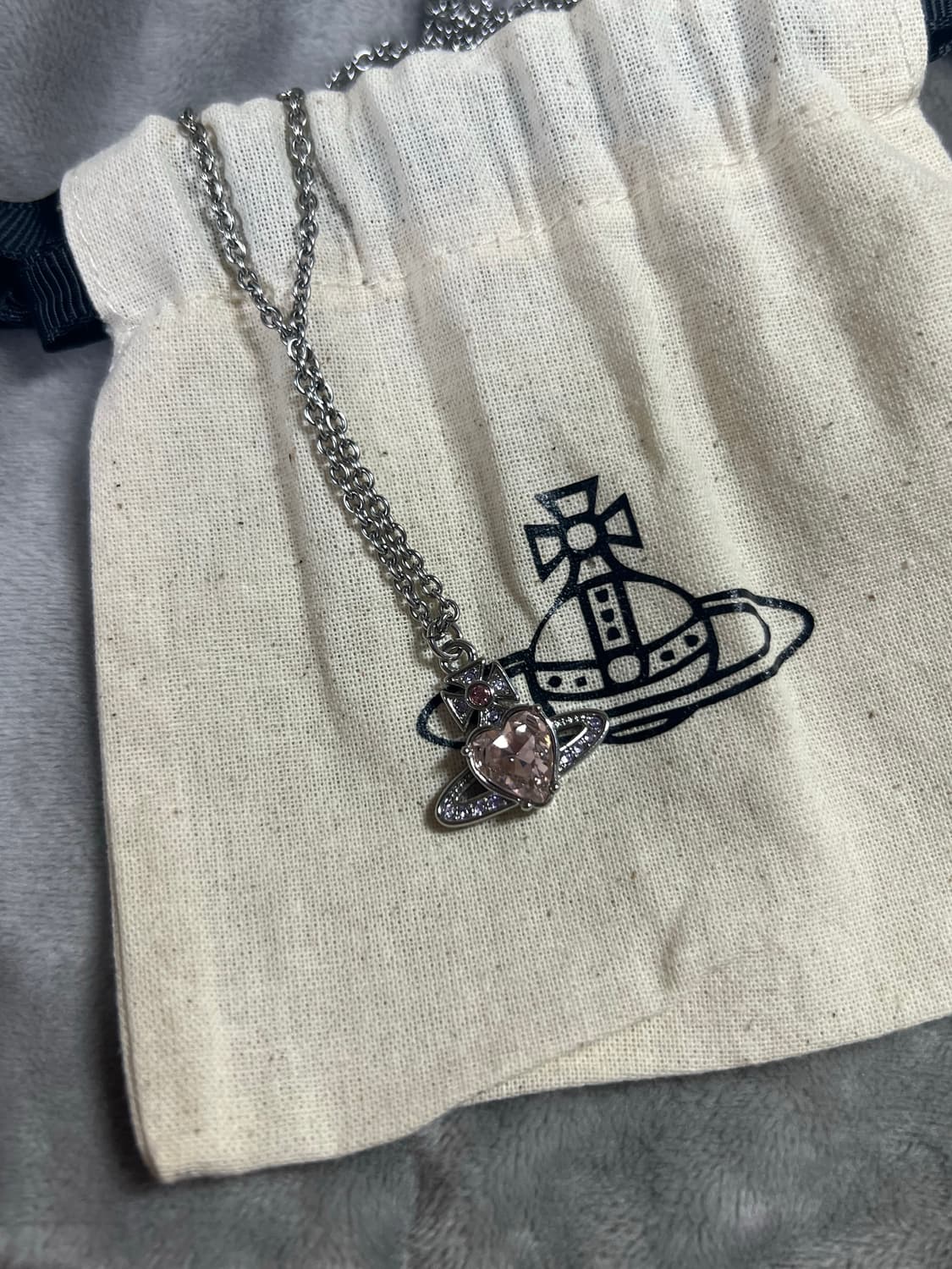 비비안웨스트우드 아리엘라 핑크 목걸이 상품이미지6