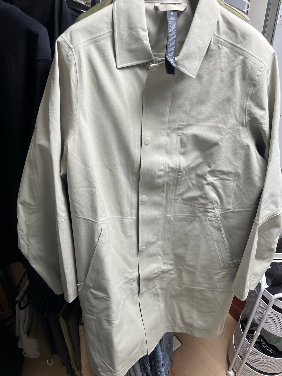 룰루레몬 레인 코트 m 상품이미지3