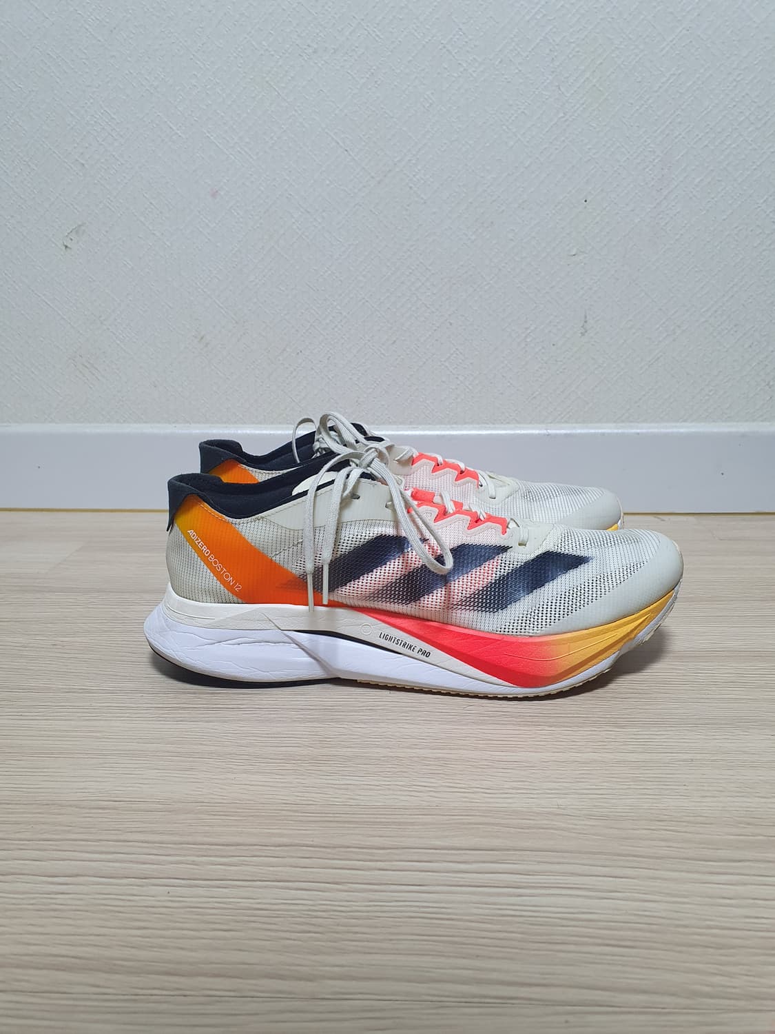 아디다스 아디제로 보스턴 12 러닝화 280 상품이미지1