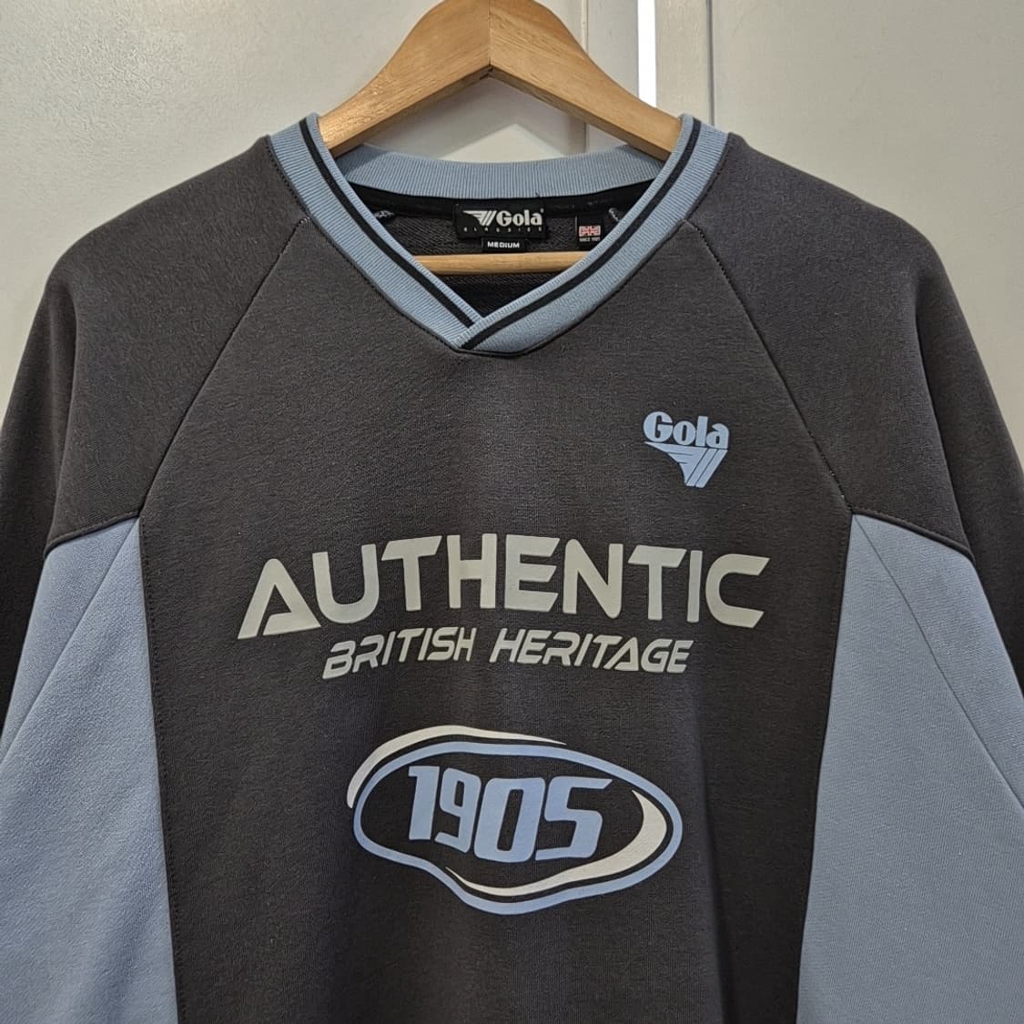 골라 컬러블럭 브이넥 스웻셔츠 남성 M 상품이미지3