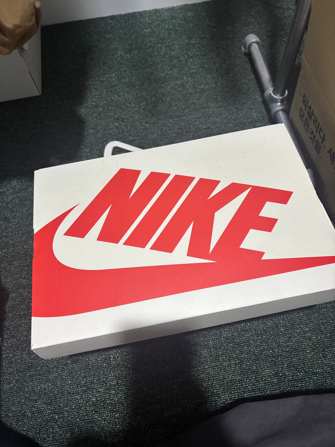 스투시 나이키 에어페니 팝니다. 상품이미지3