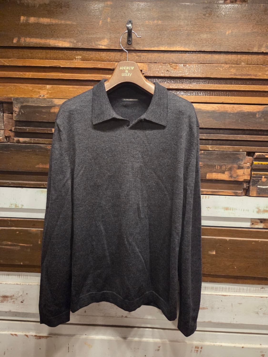 클럽모나코 오픈칼라넥 니트  상품이미지1