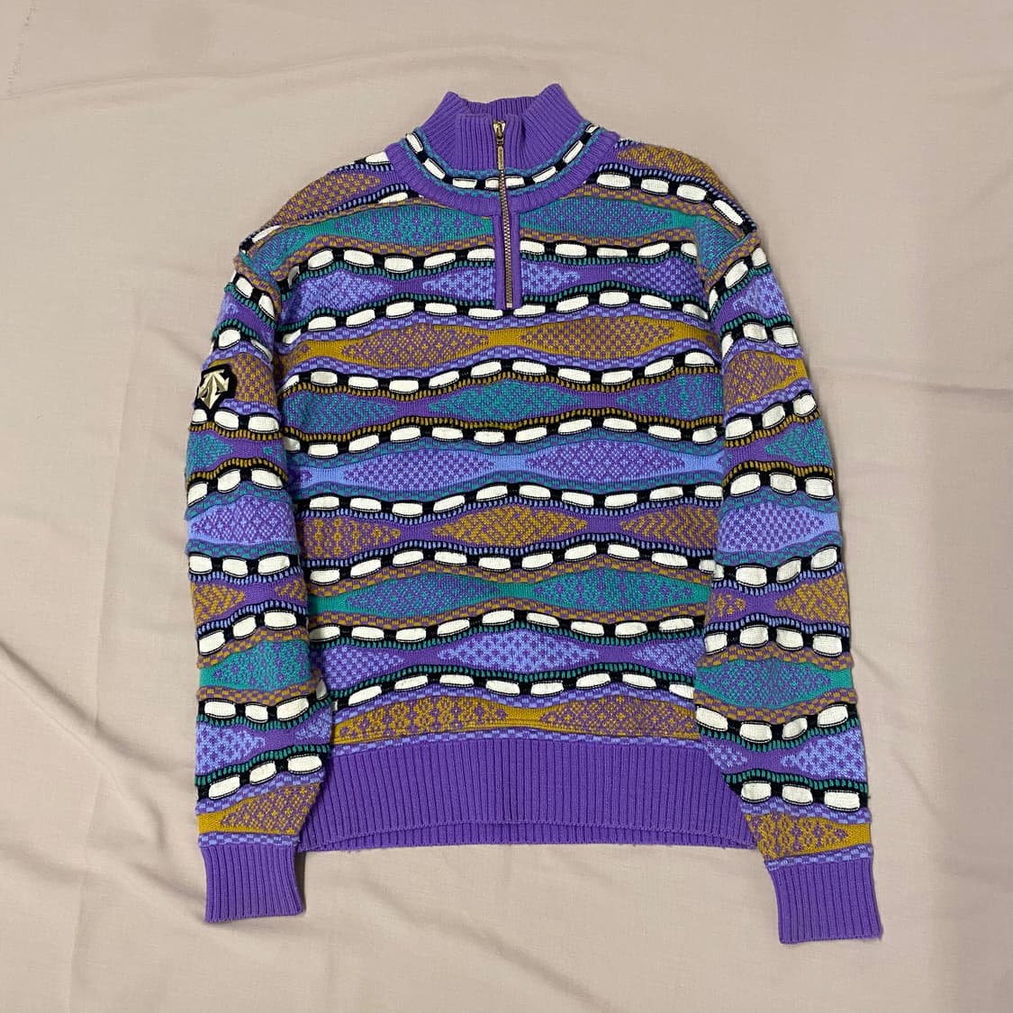 급처! 데상트 오스트리아 케이블 니트 반집업 상품이미지1