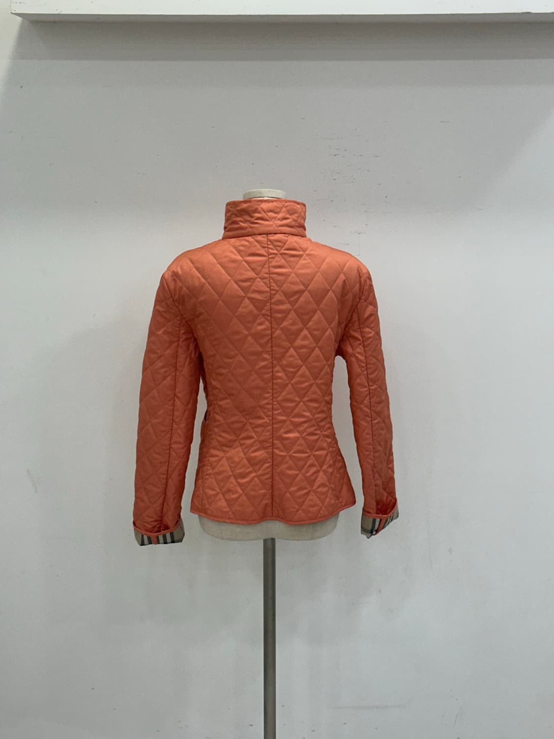 버버리 퀼팅 상품이미지4