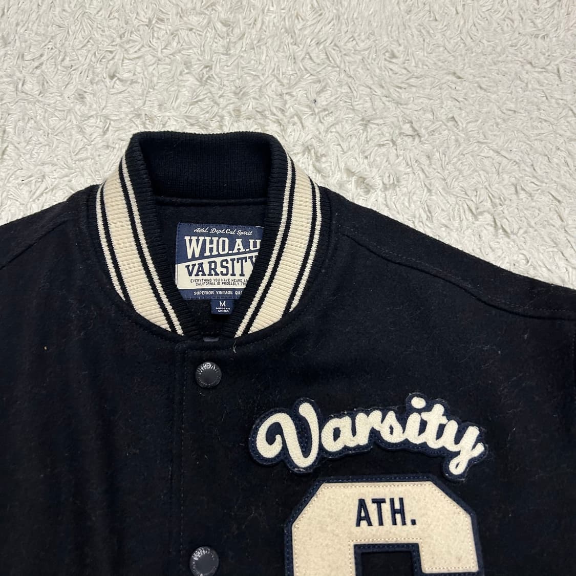 WHO.A.U Varsity Jacket 상품이미지6