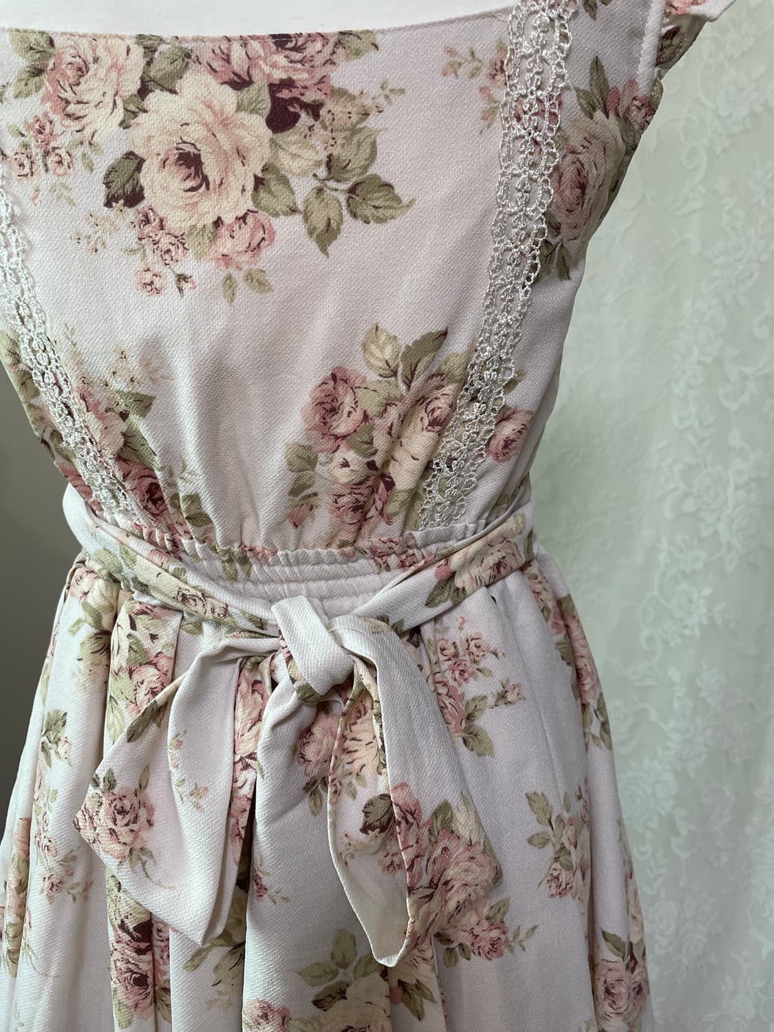 LIZ LISA 로즈 플로럴 레이스업 원피스(무배) 상품이미지4