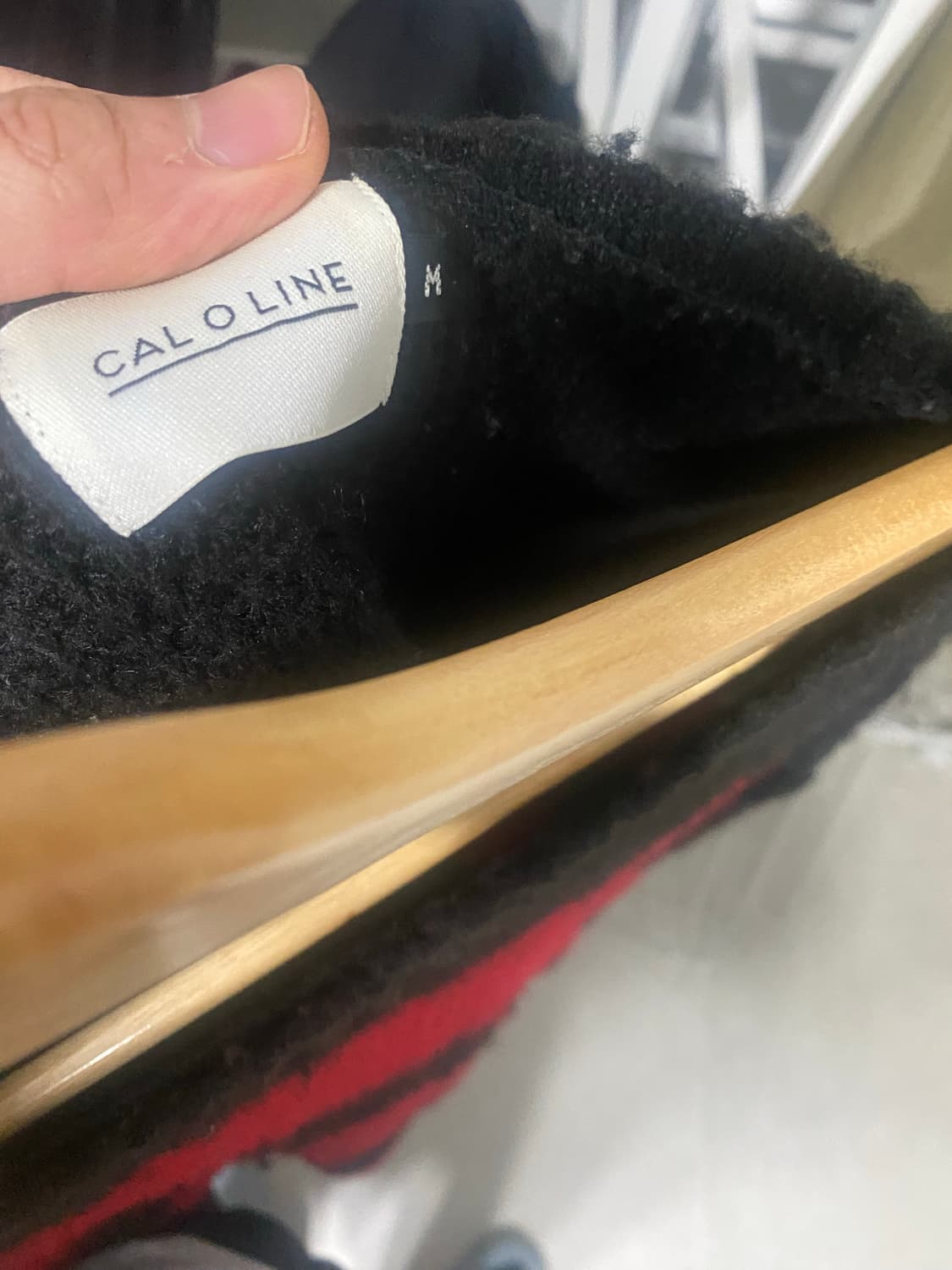 caloline 칼오라인 커트코베인 모헤어 니트 상품이미지3