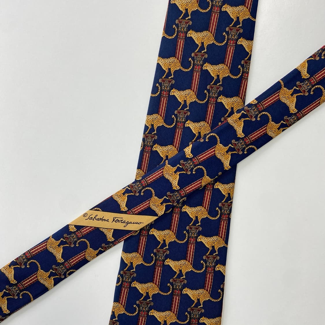 페레가모(Ferragamo) 명품 정품 넥타이 상품이미지4