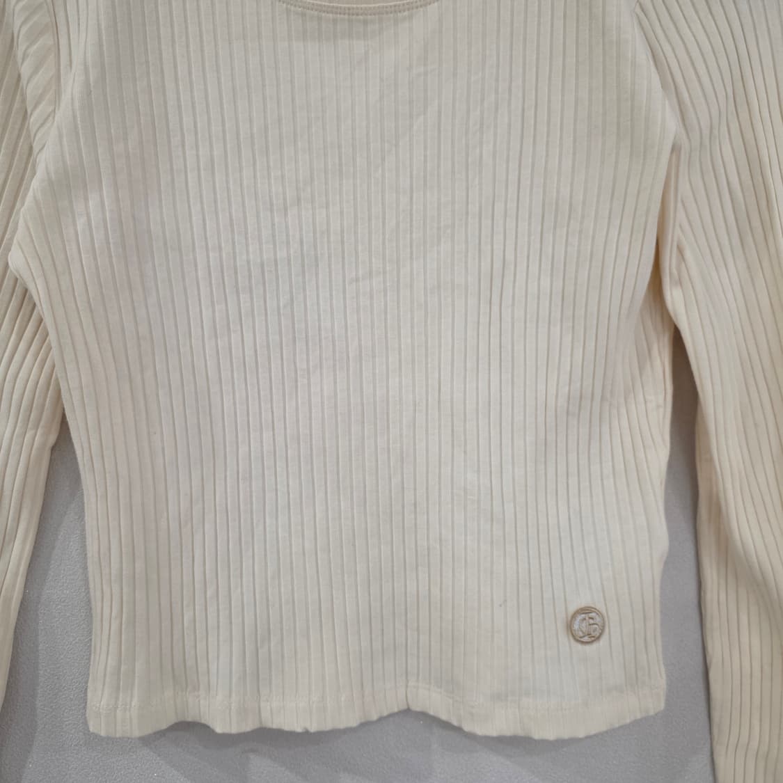 쥬시쥬디 크롭 니트 아이보리 85(새상품) 상품이미지4