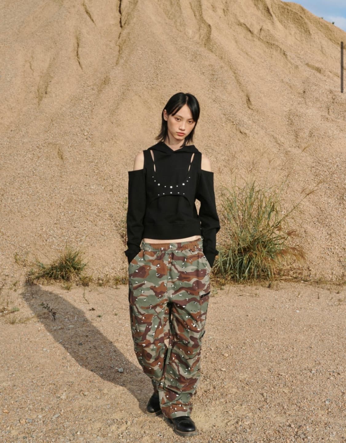 BAUF 바우프 컷아웃 후드티 상품이미지2