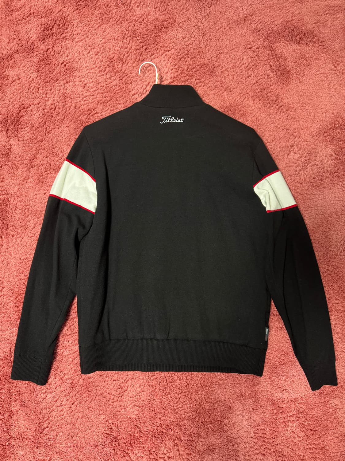 타이틀리스트 반집업 상품이미지2