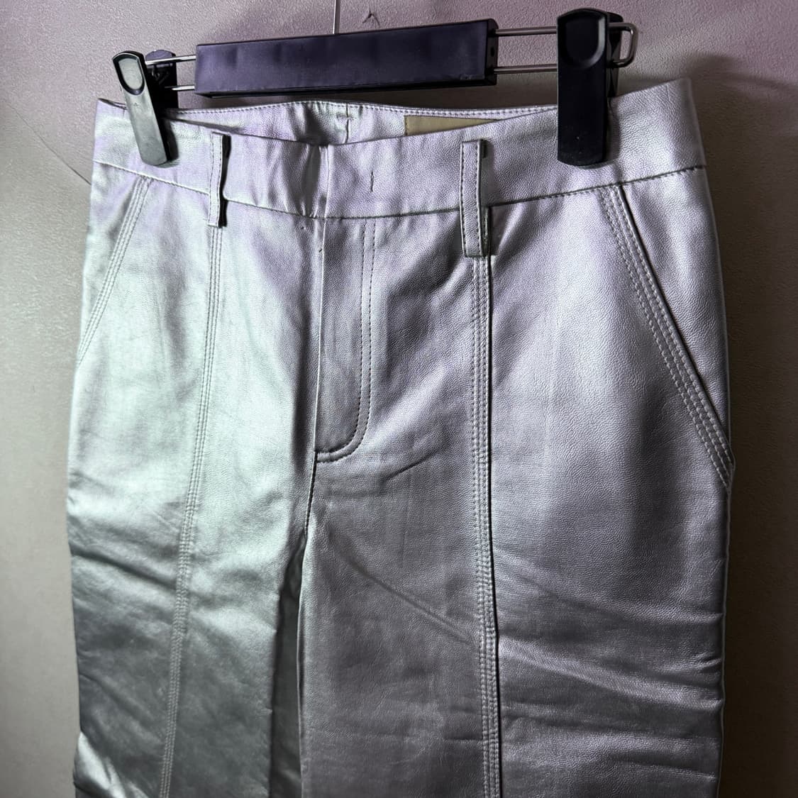 마뗑킴 여성 실버 레더 팬츠 S (55-66정도) 상품이미지1