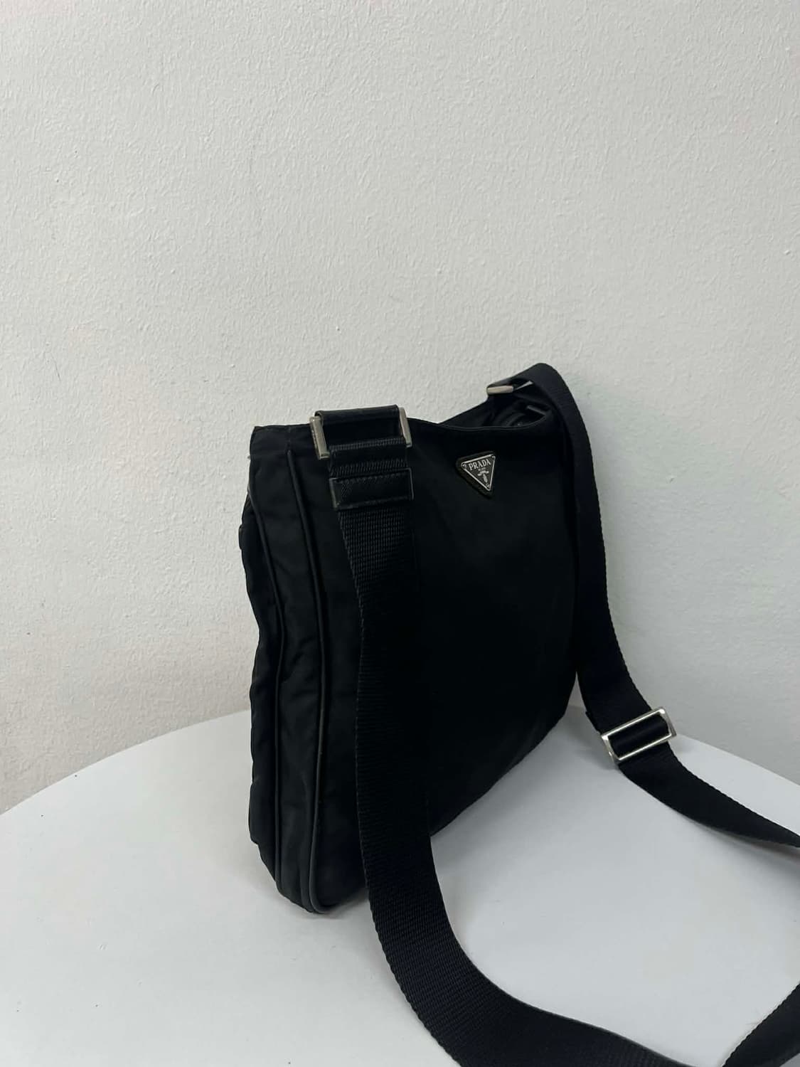 프라다 리나일론 포코노 사각 메신저 크로스백 상품이미지3