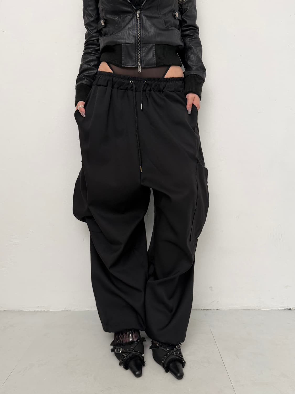 블랙 와이드 카고 팬츠  상품이미지2