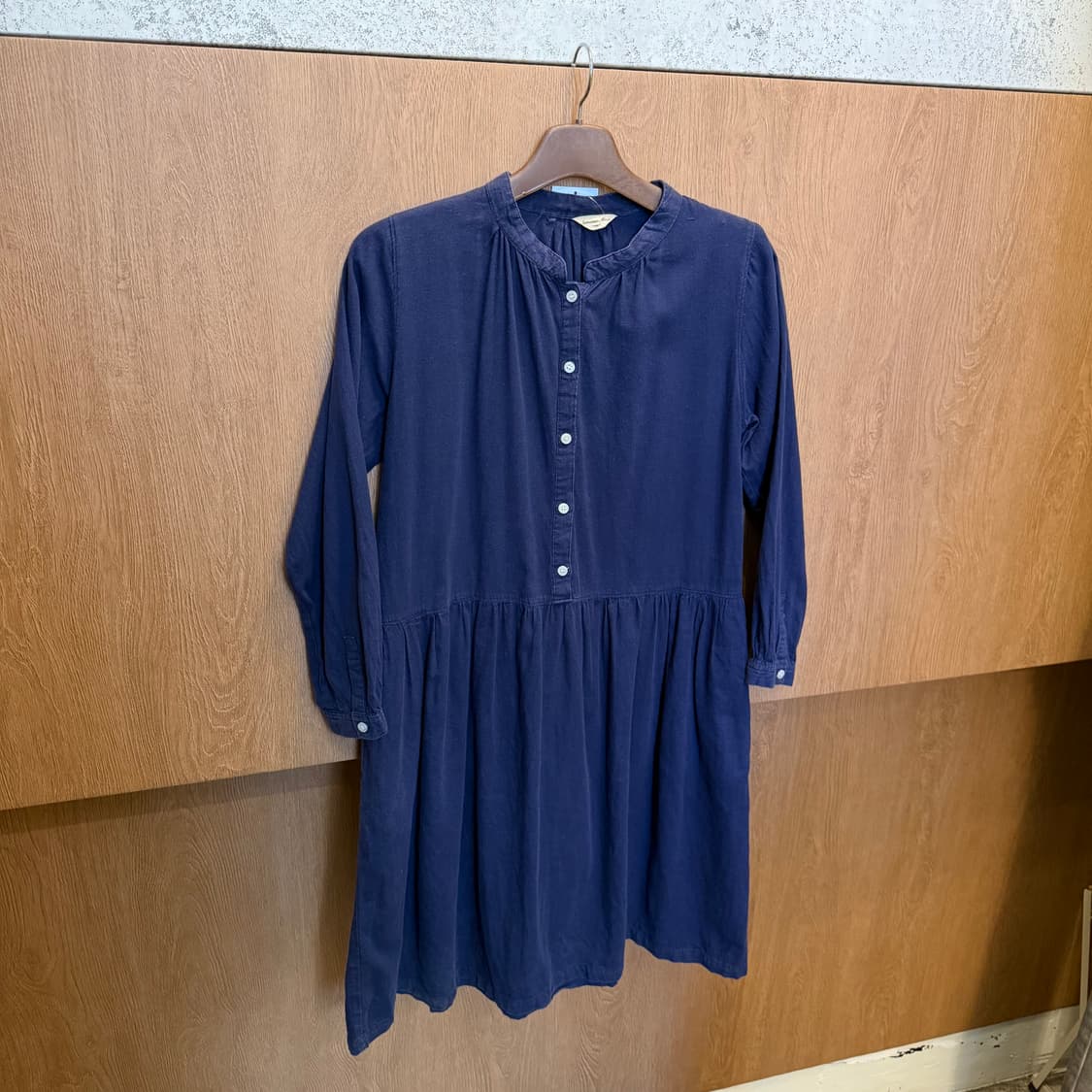 빈티지 헨리넥 코튼 미디 원피스 허리 드로우 스트링 디테일 루즈핏 네이비 상품이미지1