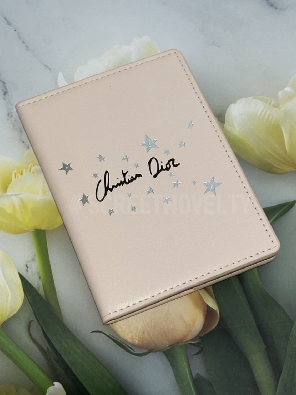 디올뷰티 여권지갑 여권홀더 핑크 디올 기프트  상품이미지9