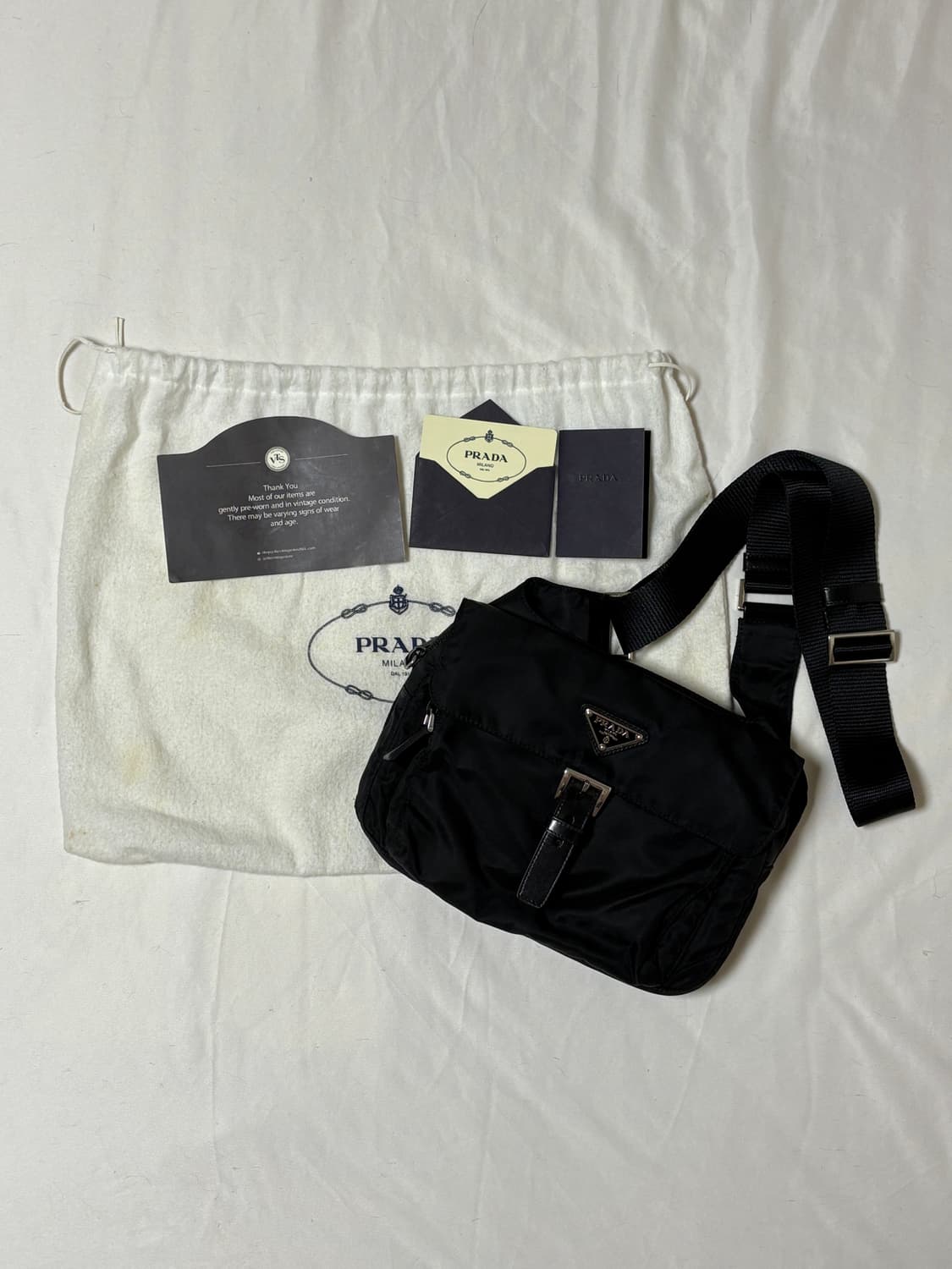 Prada 로고 블랙 크로스백 나일론 레더 상품이미지2