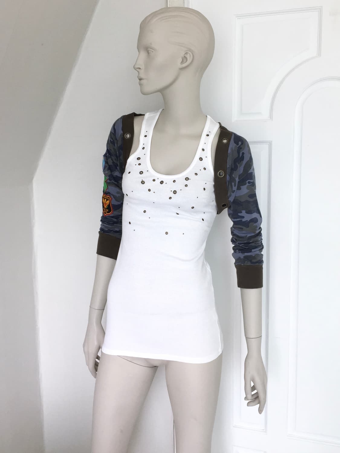 Eyelet Point Tank-Top 상품이미지4