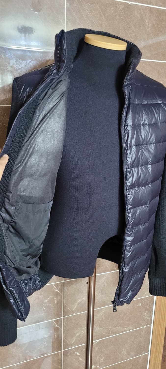 (남성95사이즈) 장미쉘바스키아 경량 패딩(거위100) 상품이미지6