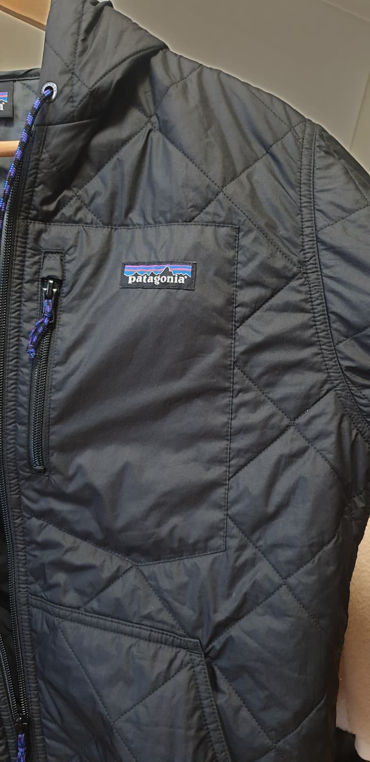 파타고니아 다이아몬드 퀼티드 보머 후디 자켓 블랙 S
 상품이미지7