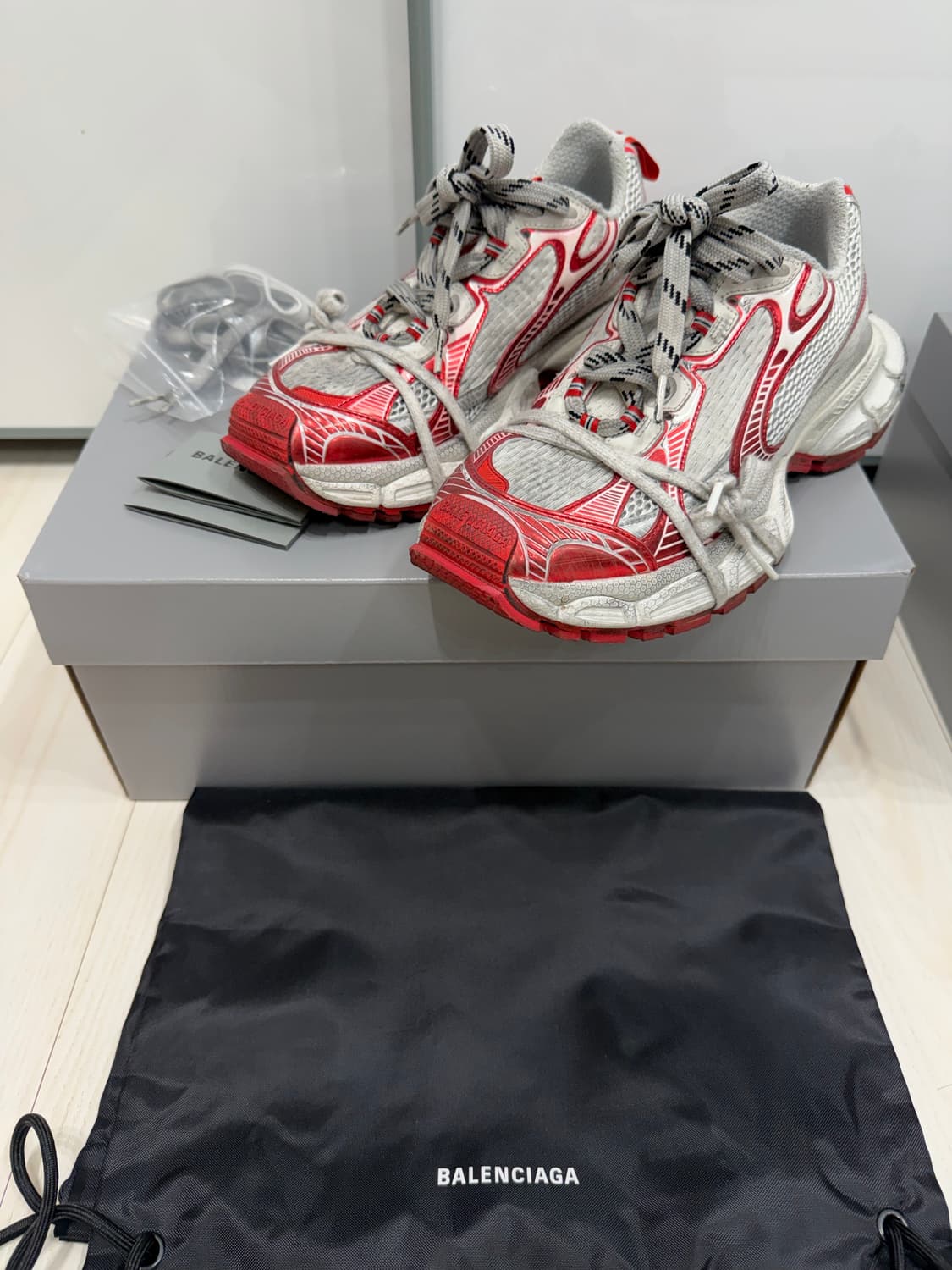 발렌시아가3xl레드 41. 비브람굽보강9만원 상품이미지1