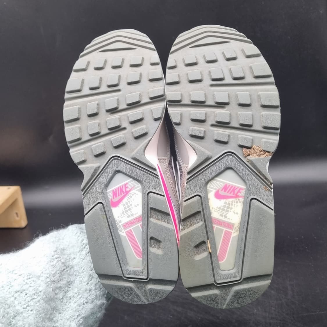 나이키 에어맥스st 여성 운동화230 상품이미지3