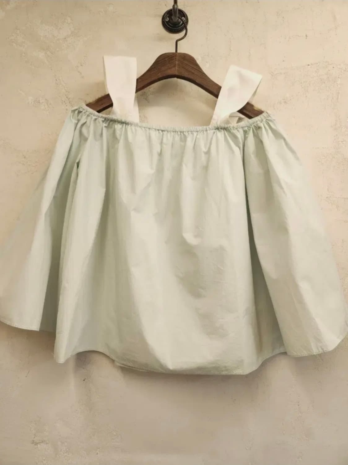 렉토 오프숄더 셔츠탑  상품이미지1